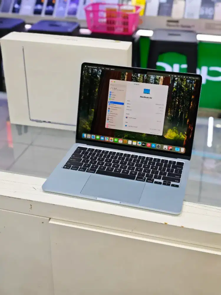 MacBook Air M4 16/256Gb 13inch Resmi Likenew