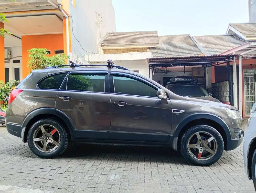 Chevrolet Captiva 2013 Bensin