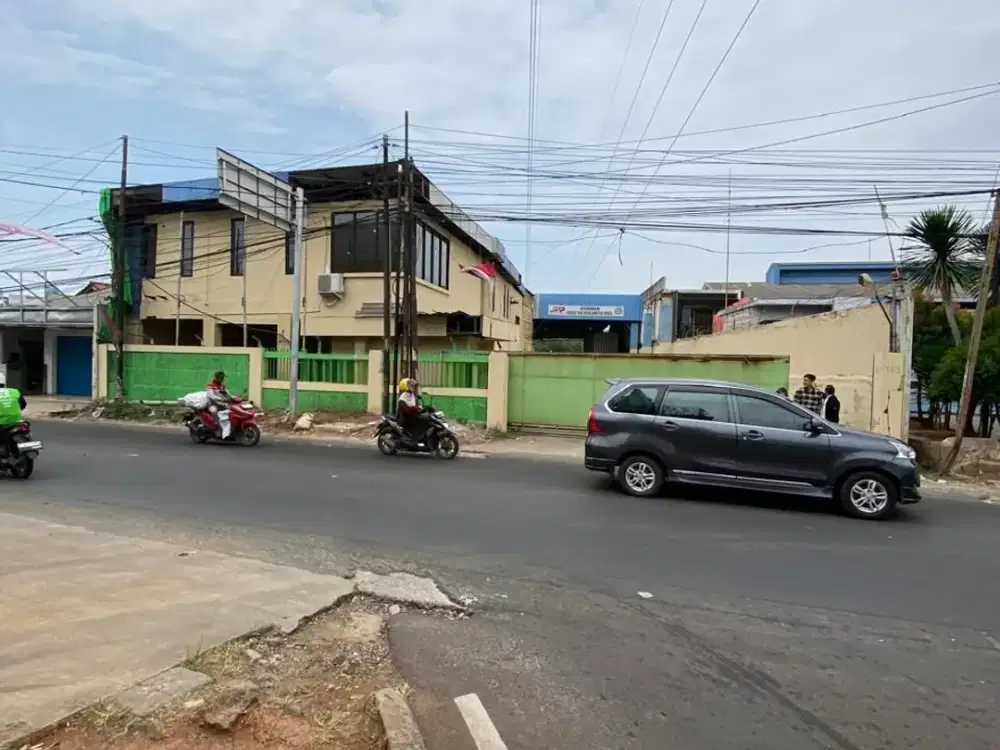 Dijual Tanah Kavling Luas 4800 Meter Setu Bekasi Beserta Bangunan Workshop dan Office