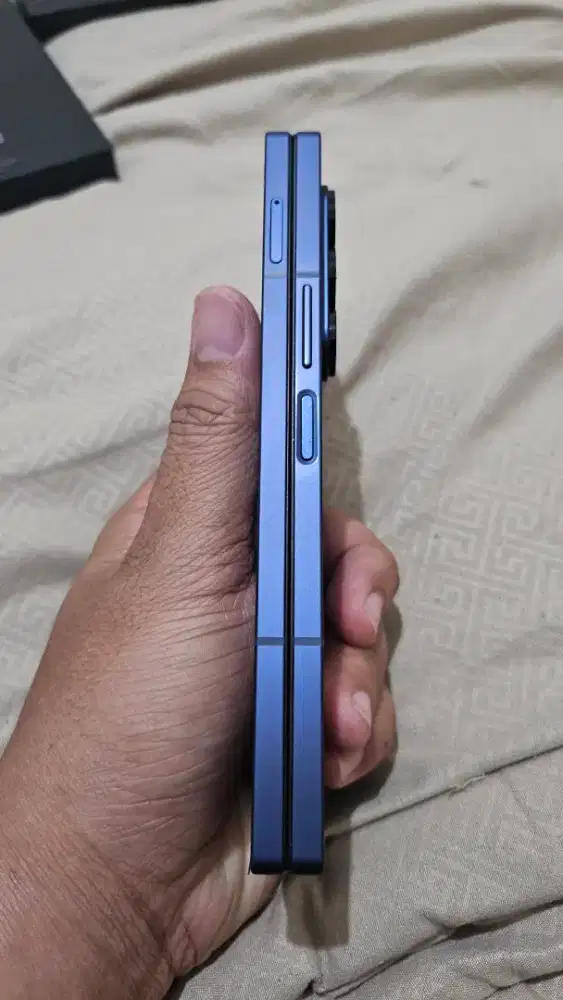 SAMSUNG GALAXY ZFOLD 6 256