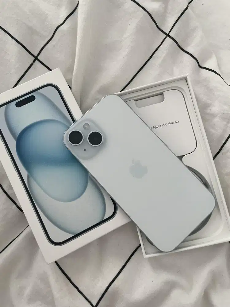 Iphone 15 128gb blue garansi panjang