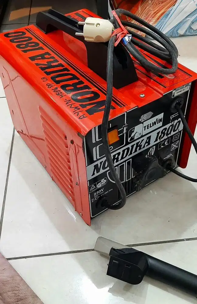 MESIN LAS LISTRIK MERK TELWIN NORDIKA 1800 WATT / MIG 180