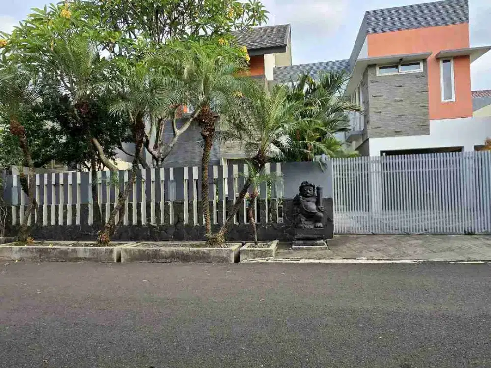 Dijual Rumah Second Dalam Komplek Favorit Area Duren Sawit Jakarta Timur