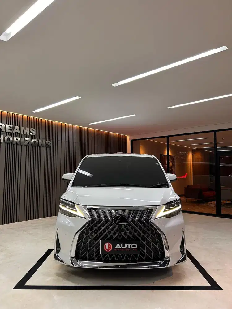 Lexus LM 350 LM350 AT 2023 Putih 7-Seater Km26rb Nik 2022 B8008W
