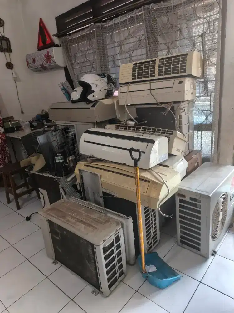 BARANG BEKAS AC RUSAK
