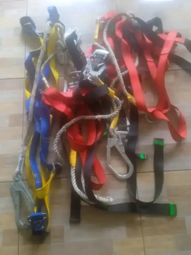 Di jual perlengkapan bangunan