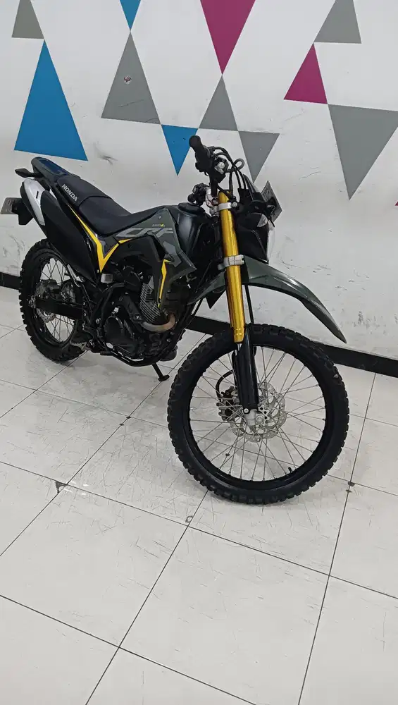 Honda CRF 150 L Hijau Army 2023 Km.5000
