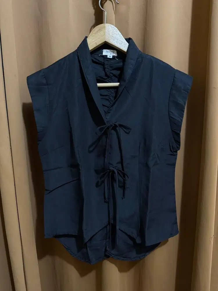 Blaire Kemeja Vest - Aesthete.yourlife