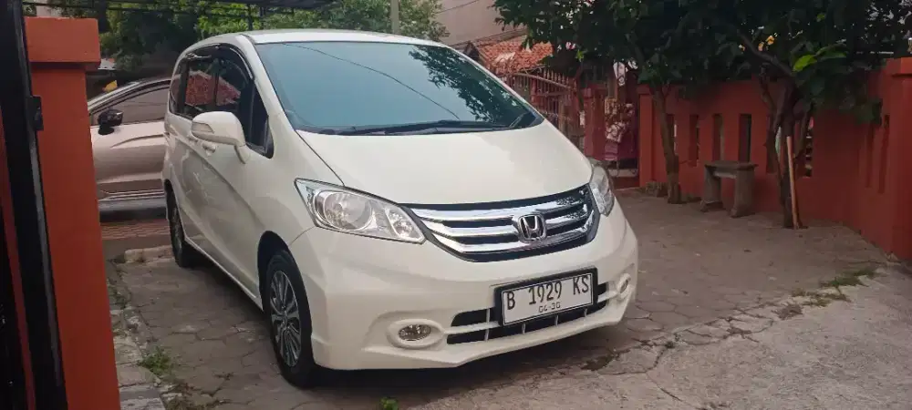 Honda Freed PSD km77rb