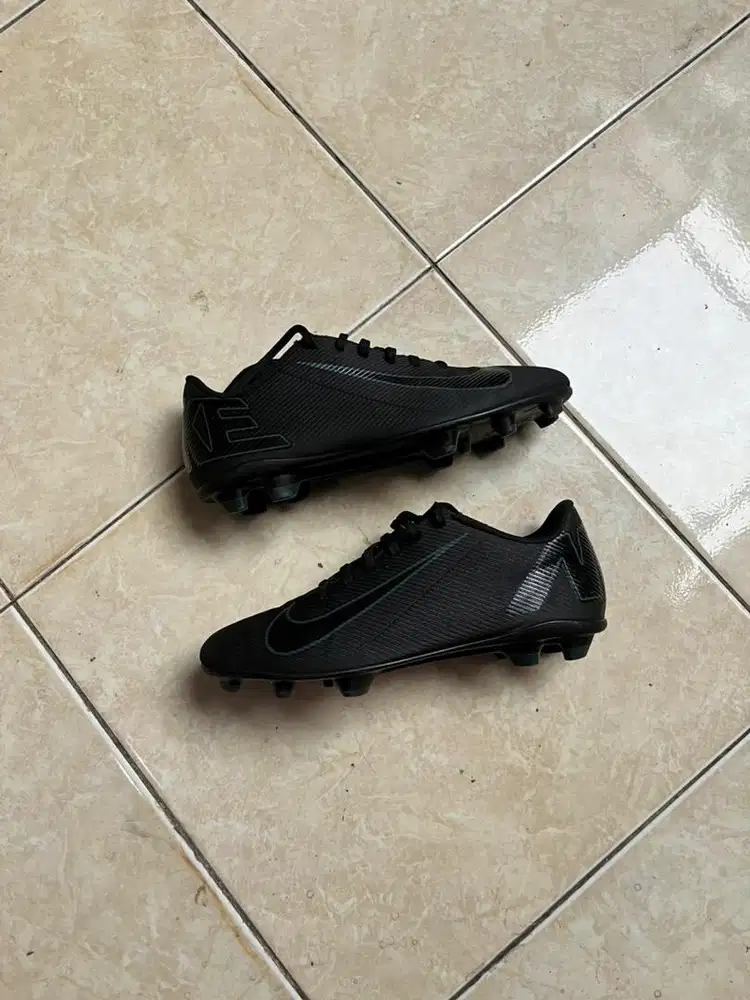 Sepatu Bola Nike Vapor 16 Club