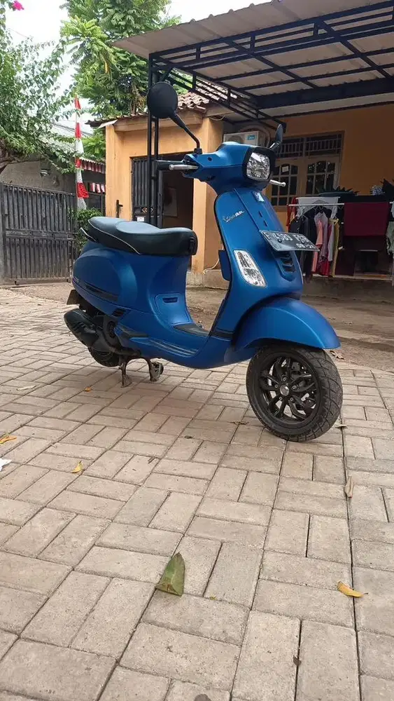 Vespa S 125 iGet LED Collector Item
