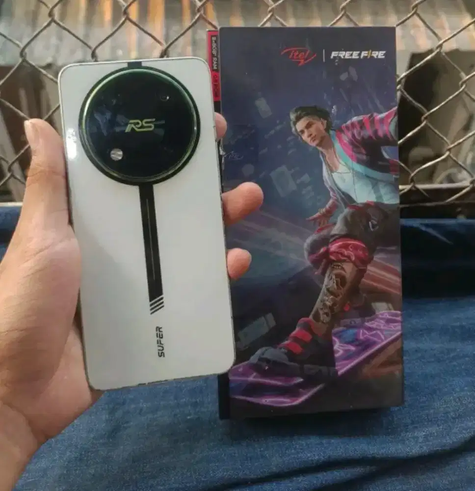 ITEL RS4 8/128 Fulset