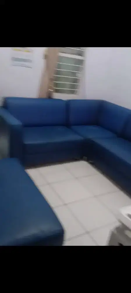 Dijual 3 sofa masih layak pakai