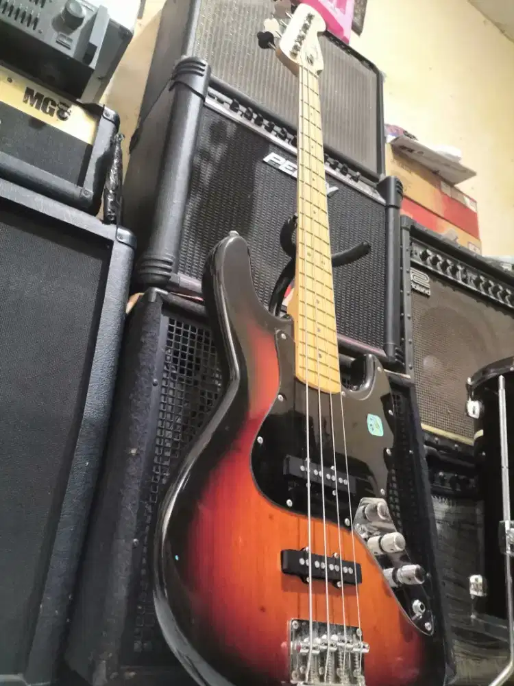 Bas fender jazz bas