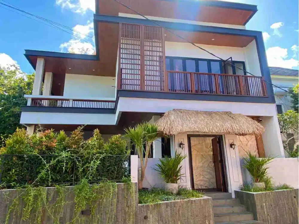 Brand New Villa Kontemporer 3 Lantai di Nusa Dua Ungasan