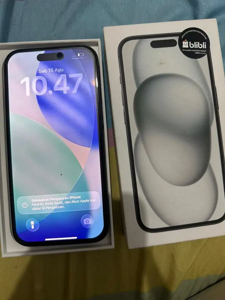 Iphone 15 128 resmi blibli