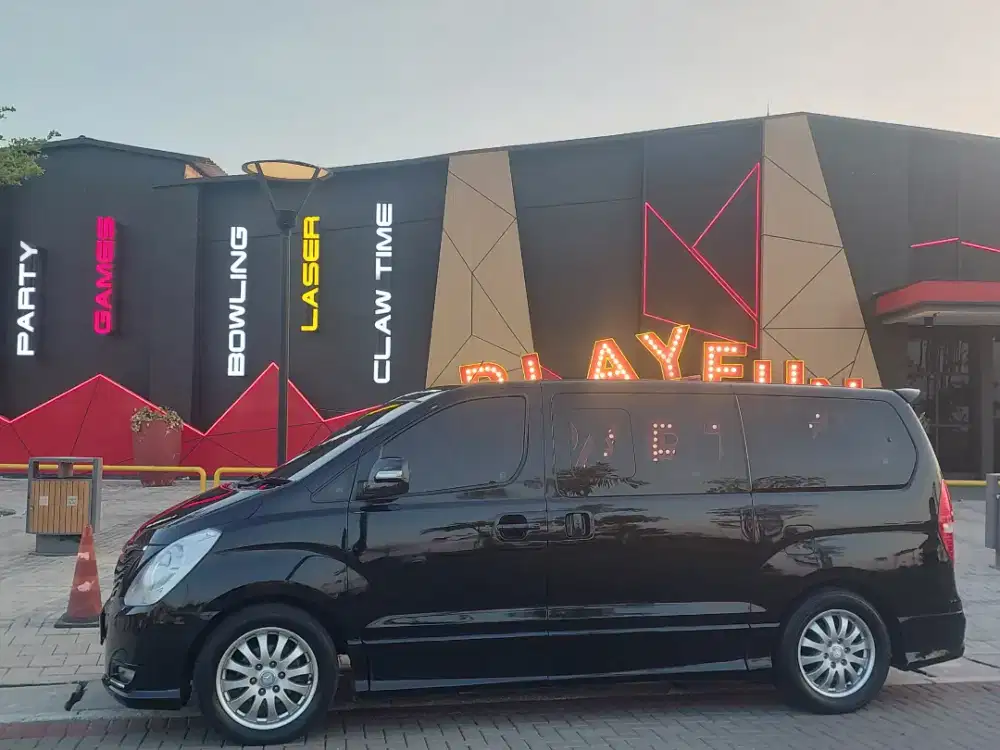 Hyundai H1 2016/DieselLimitedEdition/TVKenwoodDNN/GPSGarminNamaSendiri