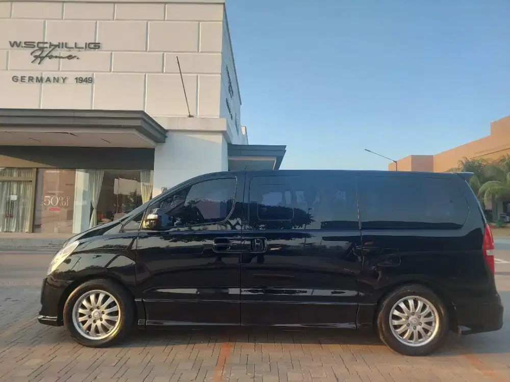 Hyundai H1 2016/DieselLimitedEdition/TVKenwoodDNN/GPSGarminNamaSendiri