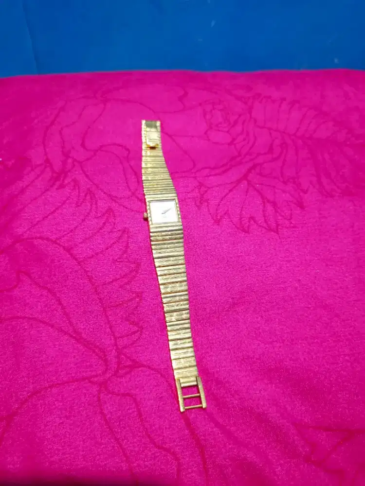 Jam tangan Raimond weil
