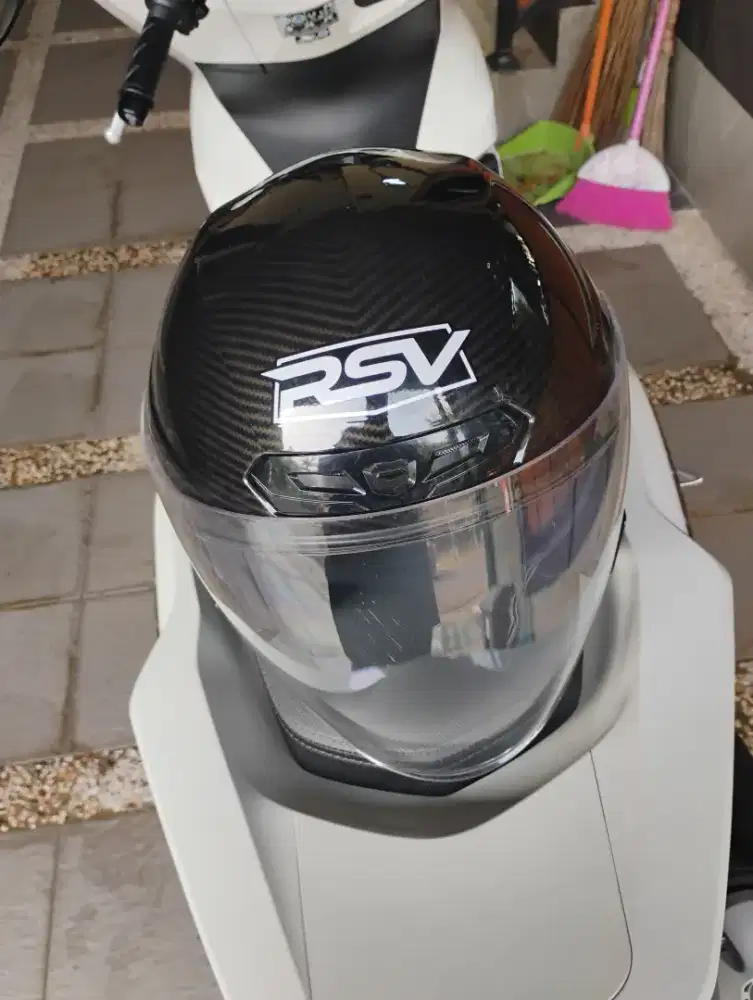 Jual helm RSV Carbon graphic