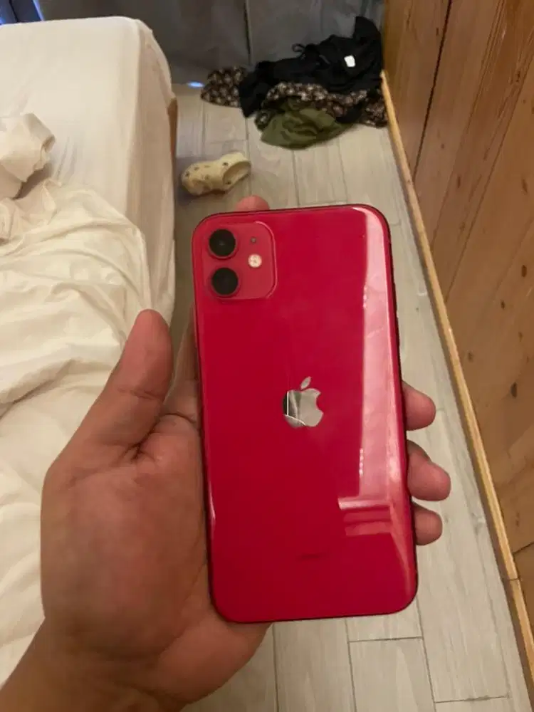 iPhone 11 Red 128GB ex Ibox resmi