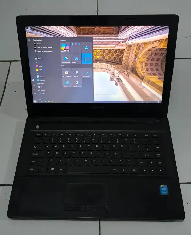 Lenovo dual vga normal ram 8 SSD 128 batre 2 jam siap zoom skripsi