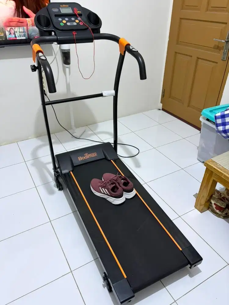 Treadmill Bodimax running Machine