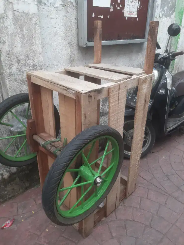 Gerobak bawa barang