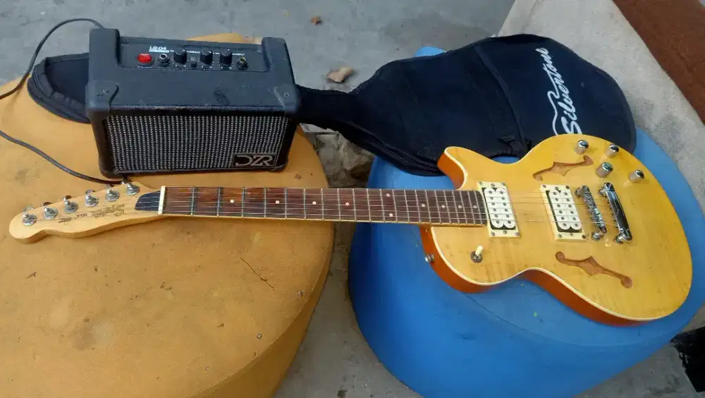 Gitar listrik dan amplinya