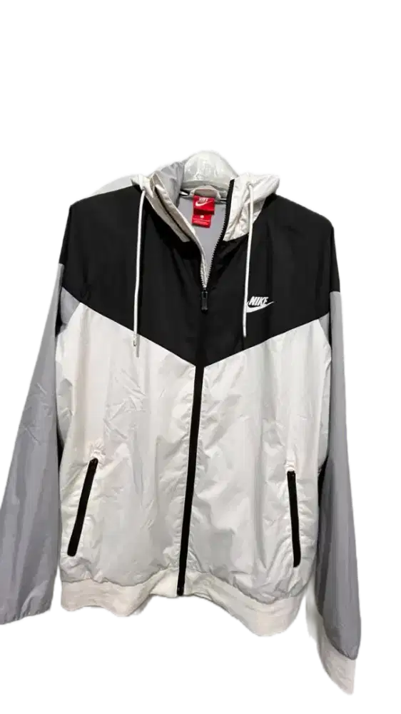 Jaket nike uk L