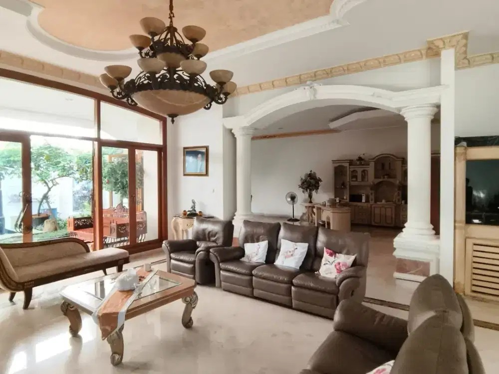 Dijual Rumah di pantai mutiara jakut