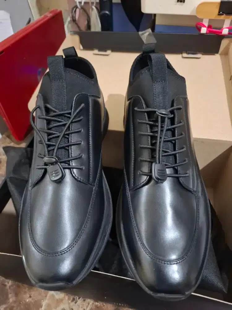 Sepatu Prabu no 43