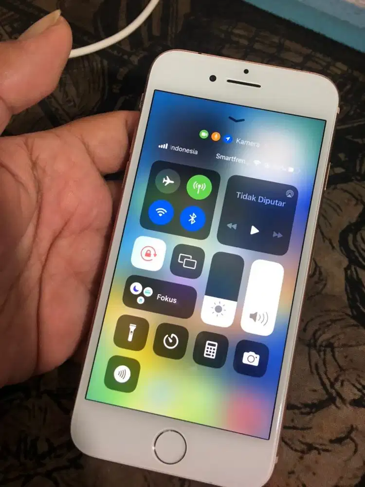 Iphone 8 64gb bebas reset