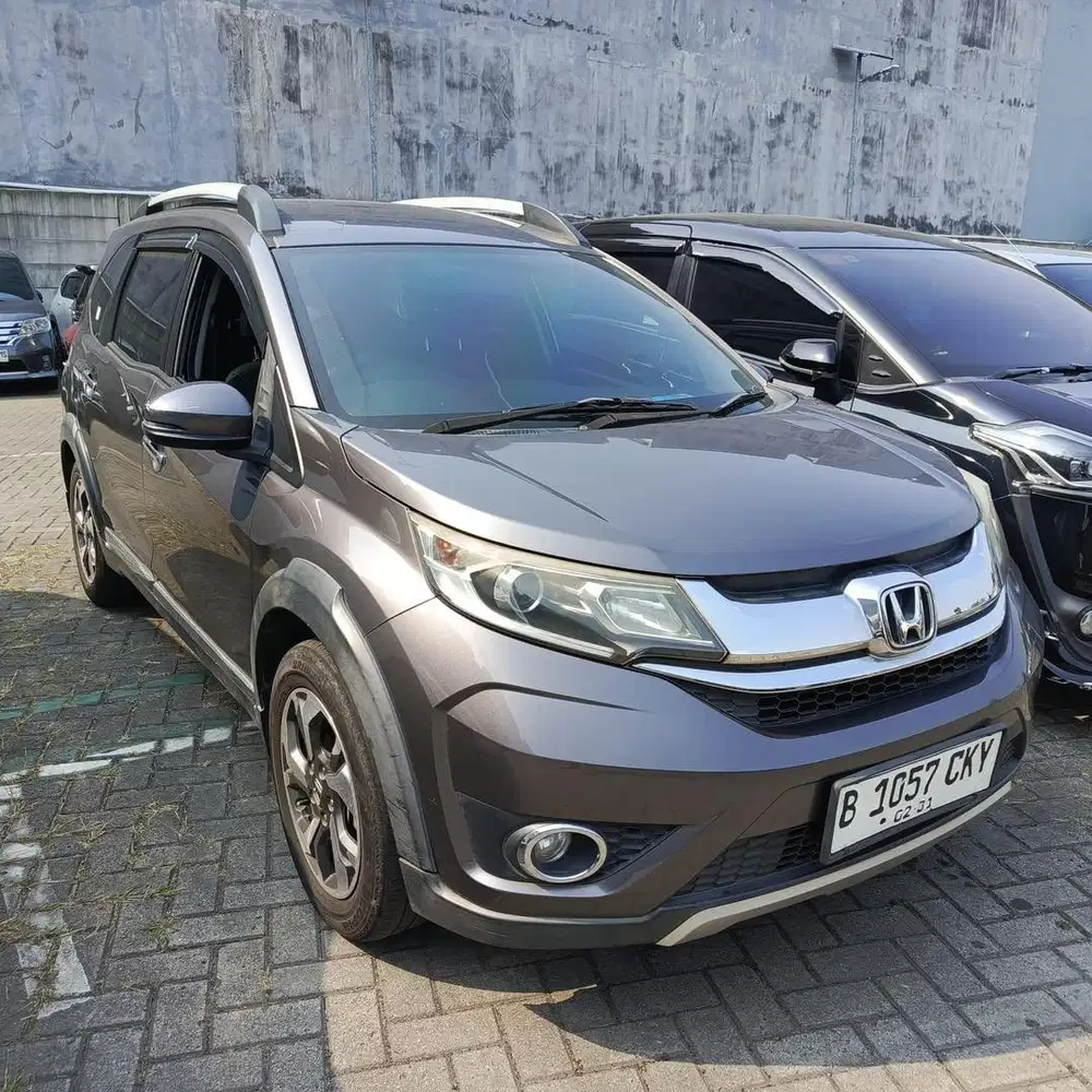 HONDA BRV E 2016 MATIC // KREDIT DP 20 JUTA