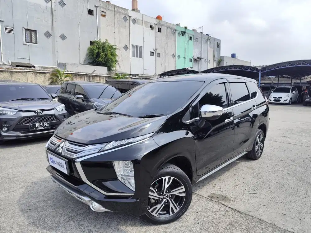 TDP 1 JUTA Mitsubishi Xpander 1.5 Sport Bensin-AT 2021 Hitam CSRQB