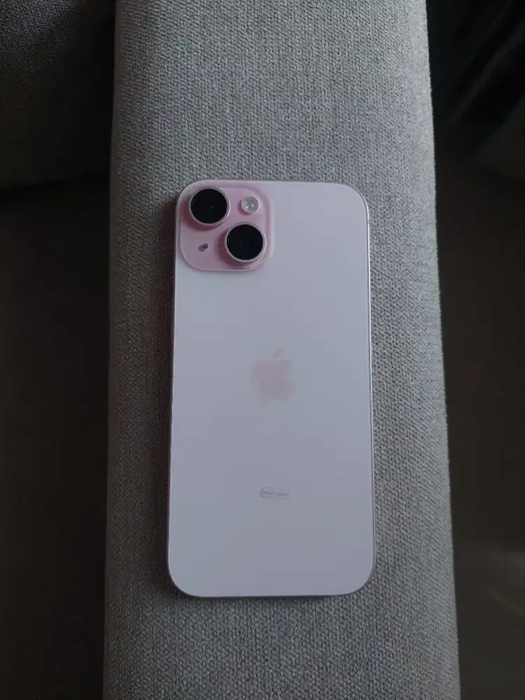 For Sale - Iphone 15 128 pink