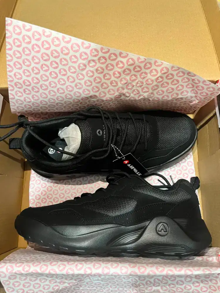 Airwalk Husty Men's Lifestyle Shoes - Mono Black BNIB New Stock