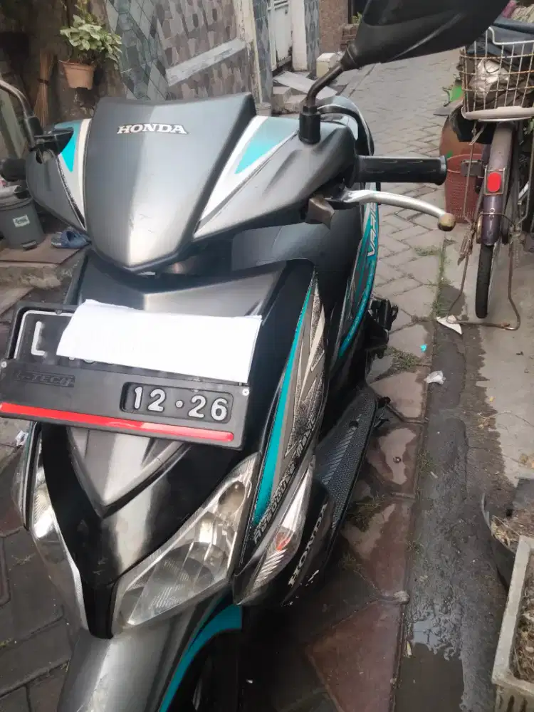 Jual Honda Vario 110 karbu 2011