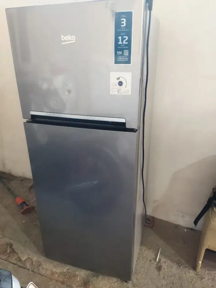 Dijual kulkas beko