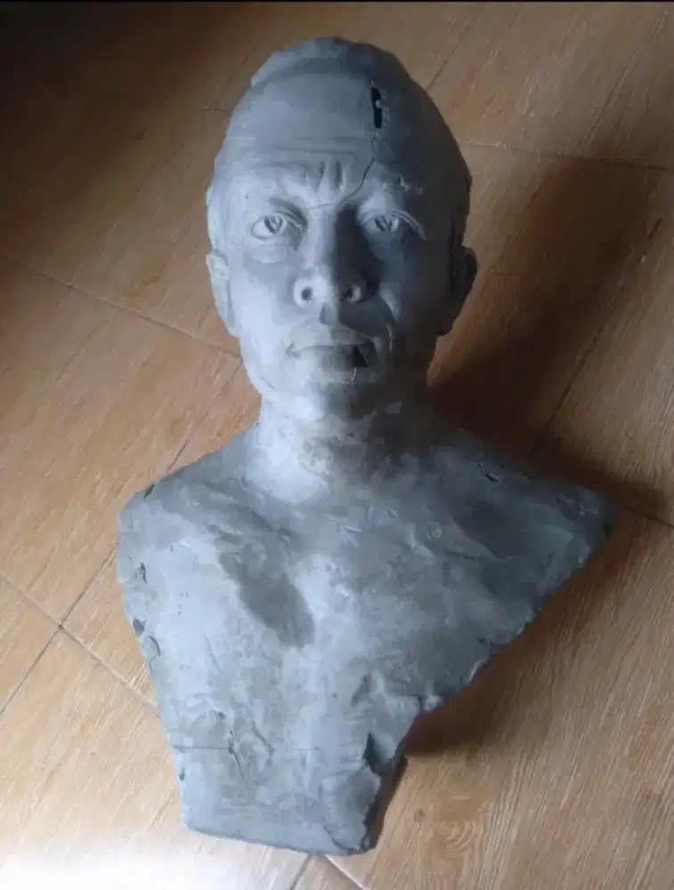 Hiasan patung figur manusia.fiber.