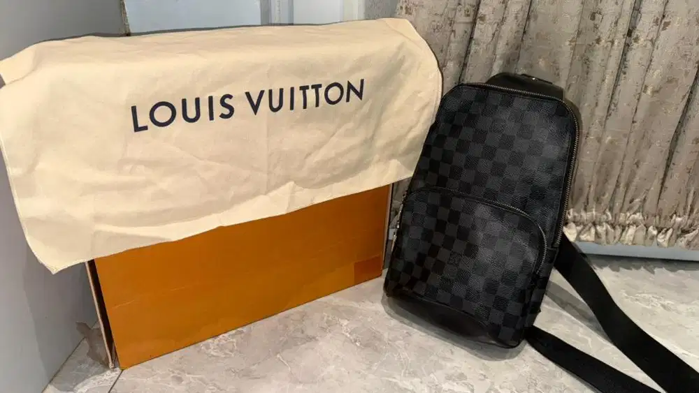 Louis Vuitton LV Damier Graphite Avenue Sling Bag
