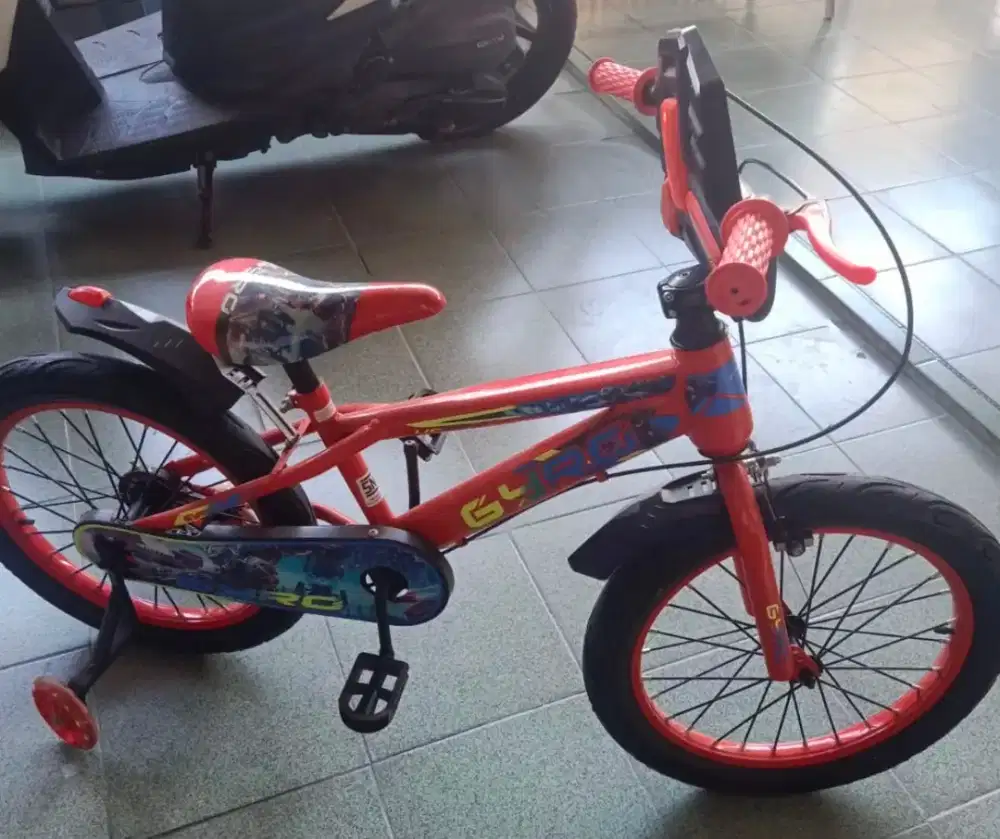 Di jual sepeda baru 1 bulan pemakaian