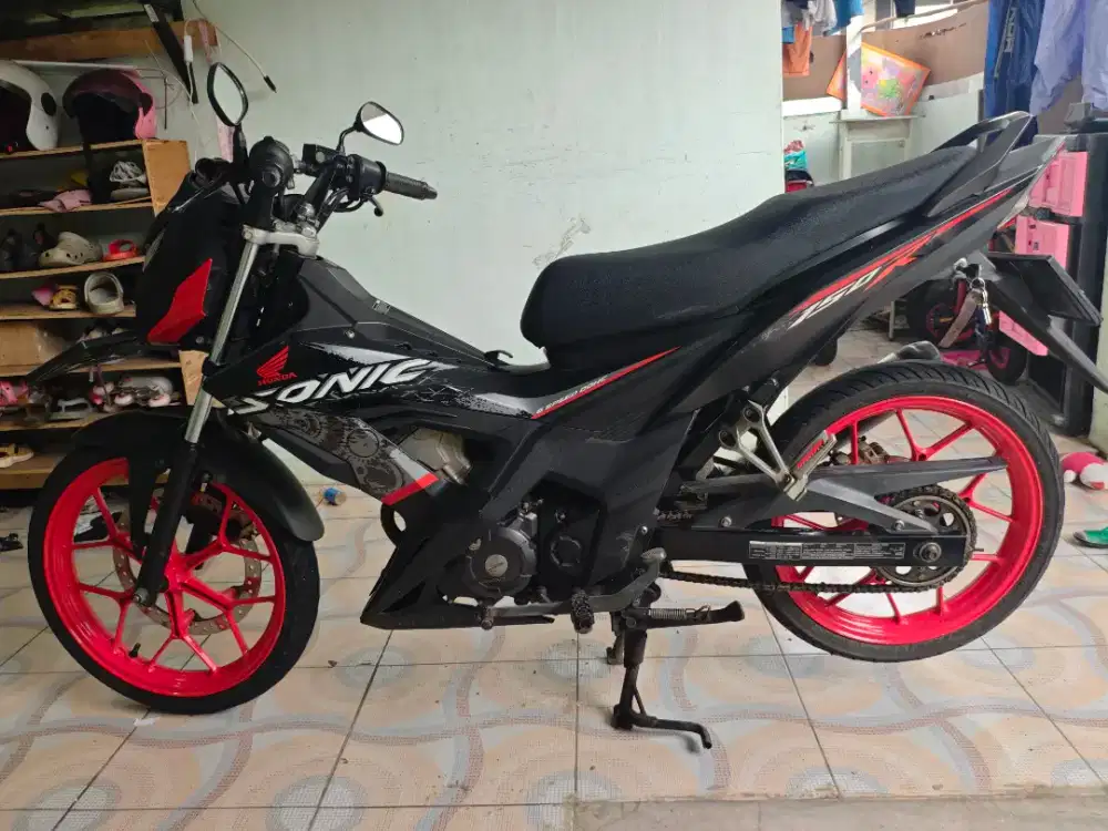 Honda Sonic 150R pajak on surat lengkap