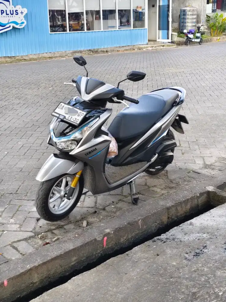 Yamaha Freego S 125 silver 2025