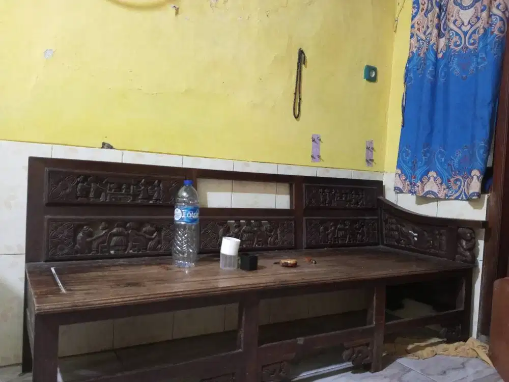 Kursi kayu jati