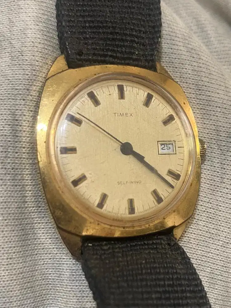 Jam Timex antik manual widing 1960an