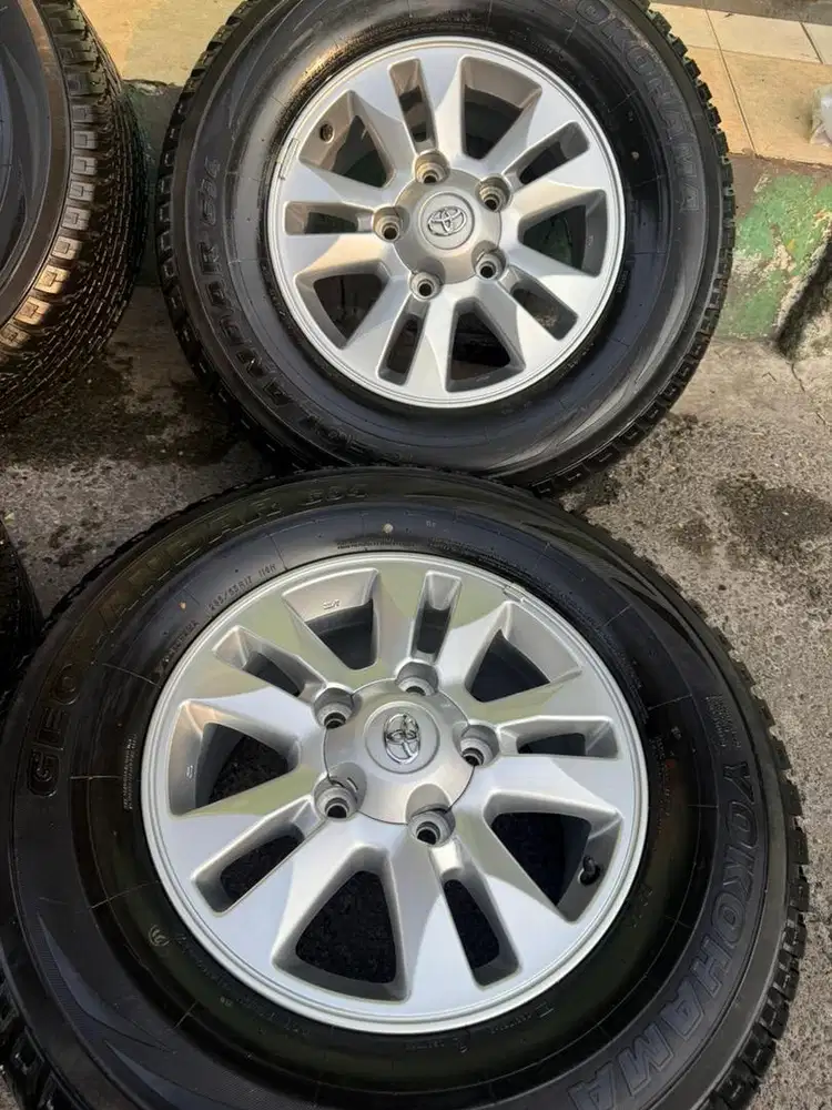 Velg Toyota LandCruiser/ signos R.17 ori