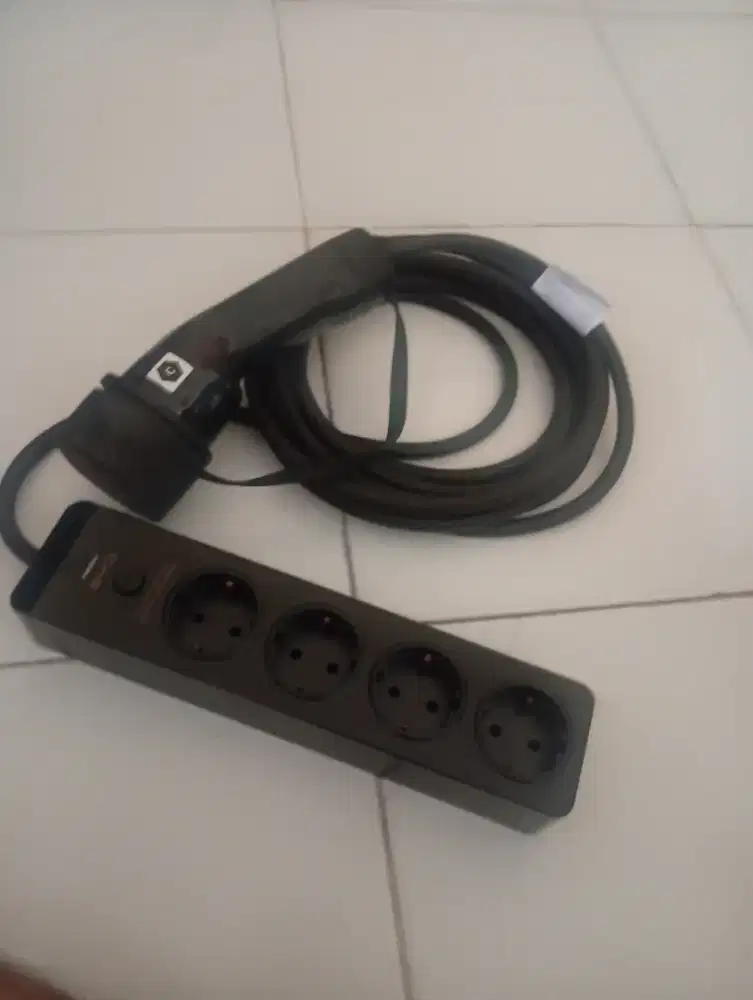 Charger portable dan v2L mobil byd