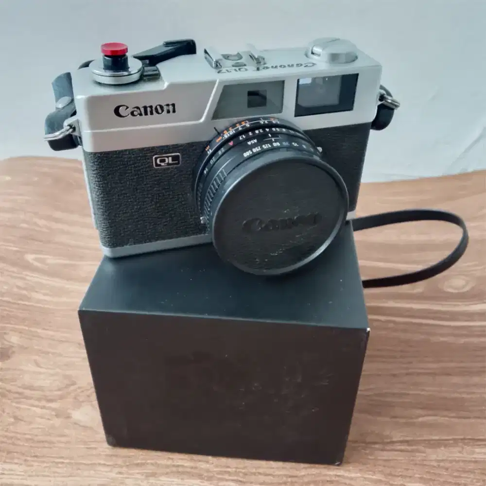 Canon Canonet QL17 Vintage Analog Camera