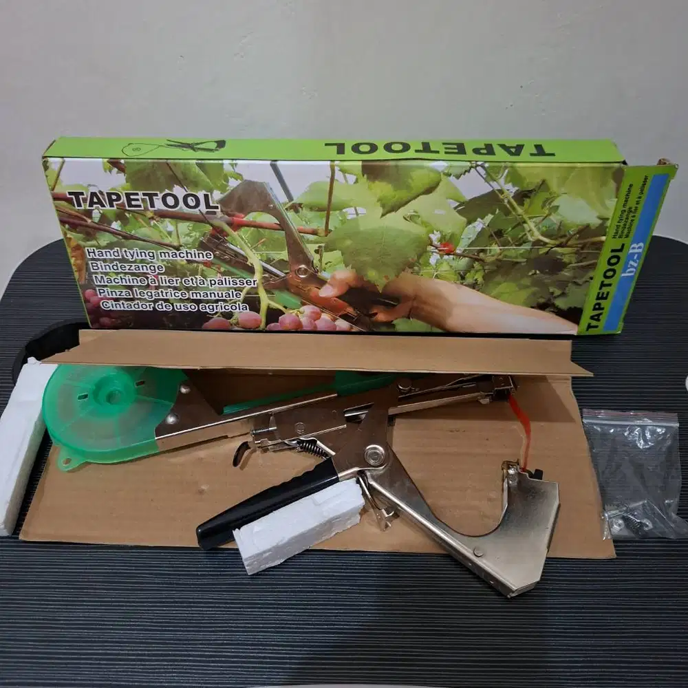 Alat Pengikat Lanjaran Tanaman Tapetool Hand Tying Machine